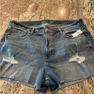Old Navy High-Rise OG Straight Cutoff Shorts Size 18 New with tags